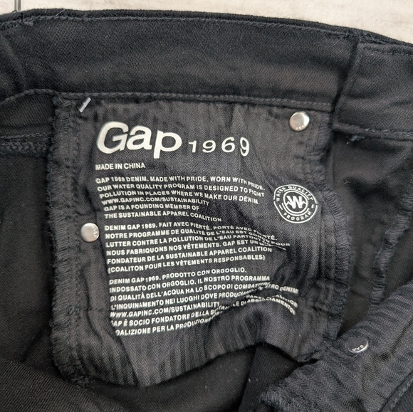Gap Women's Crop Flair High Rise Black Wash Jeans Size 27 Petite NWT - Picture 9 of 11